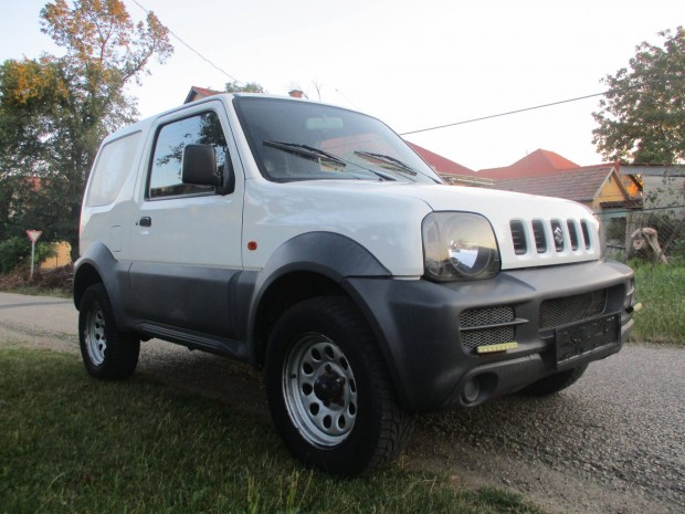 Suzuki Jimny 1.3 AC 97.E.KM 2009.�vj�rat