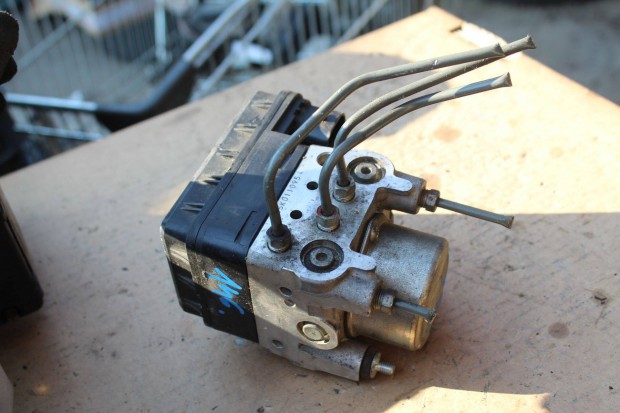 Suzuki Jimny 2012 ABS kocka 133800-0250 (146)