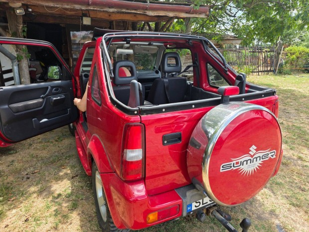 Suzuki Jimny a csajozs aut elad