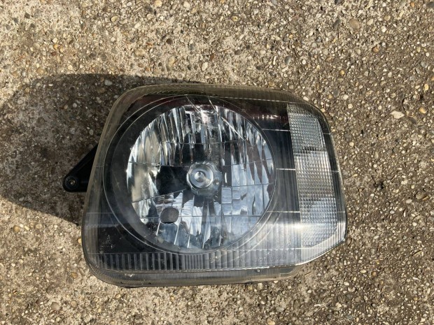 Suzuki Jimny bal els gyri fnyszr lmpa