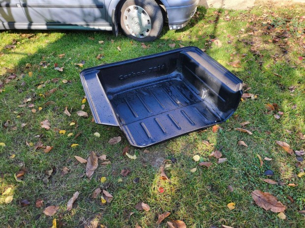 Suzuki Jimny csomagtrburkolat