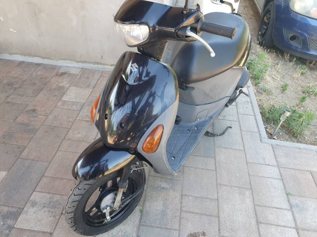 Suzuki Lets4 robog elad.