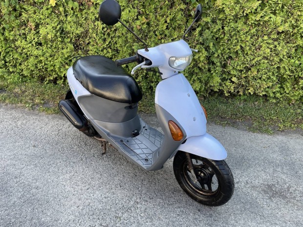 Suzuki Lets 4G ngytem injektoros motorblokkal