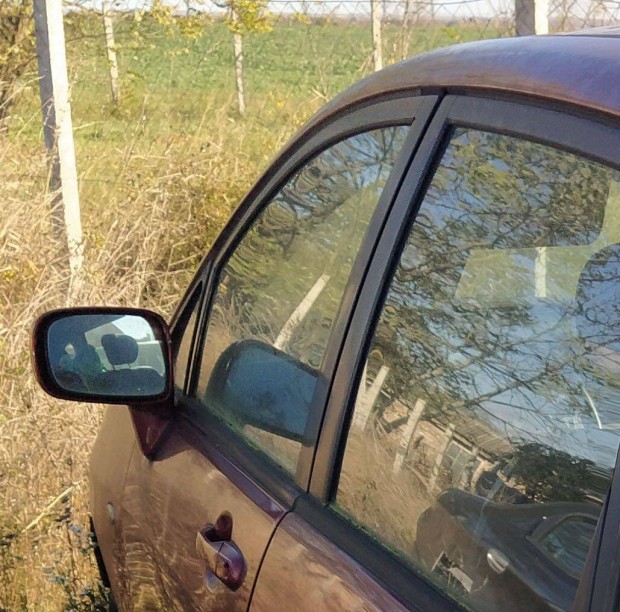 Suzuki Liana bal els ajt