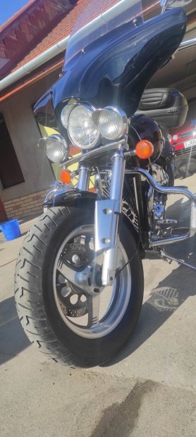 Suzuki Marauder elad