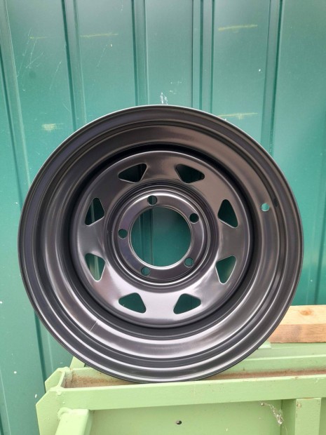 Suzuki OFF-Road felni 5x139,7 15x7 ET-30