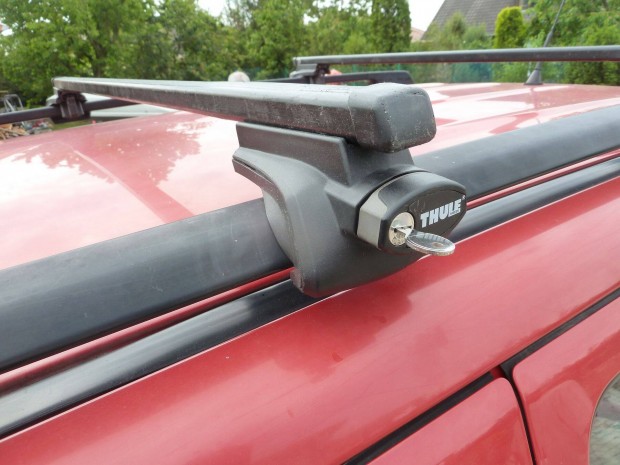 Suzuki Opel Passat Thule 757 Tet�korl�tos tet�csomagtart�
