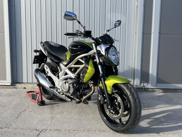 Suzuki SFV ....