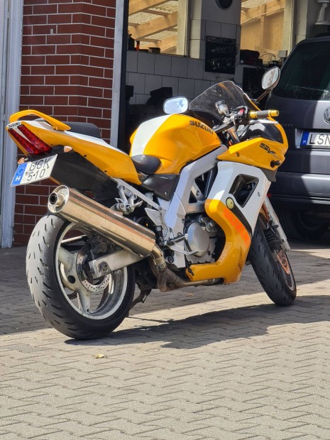 Suzuki SV650 S