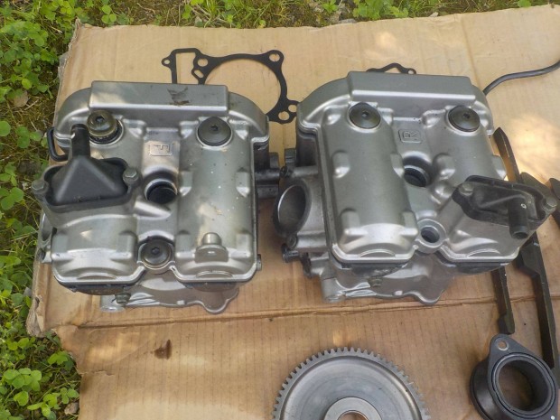Suzuki SV 650,2006-os,Osztrkrl:1 pr komplett hengerfej elad
