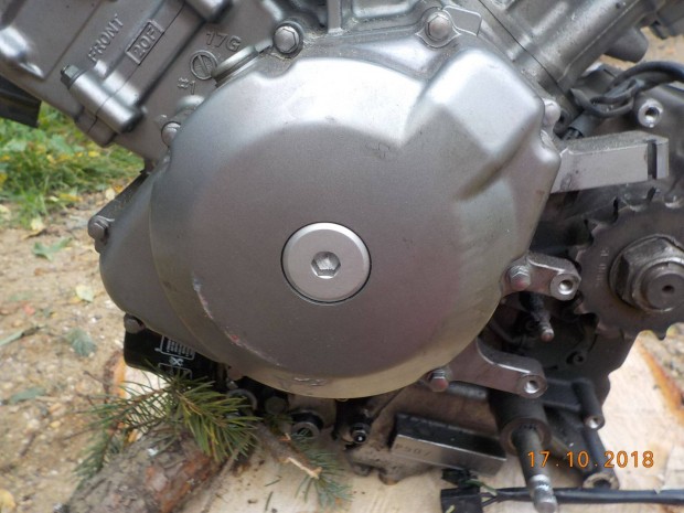 Suzuki SV 650,2006-os,Osztrkrl :balos kls motordekni elad