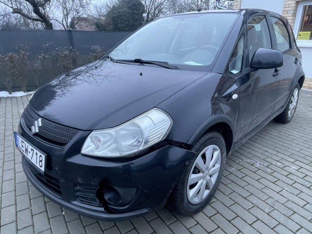 Suzuki SX4 1.5 GC AC Magyarorsz�gi - 2010 �ta e...