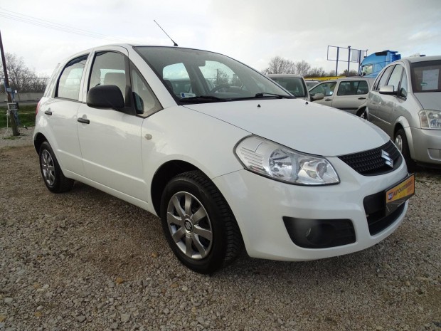 Suzuki SX4 1.5 GC Magyarorszgi! Vezetett SZERV...