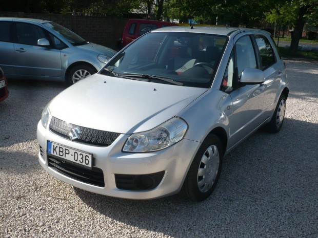 Suzuki SX4 1.5 GLX AC