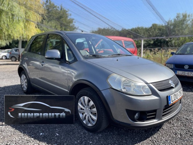 Suzuki SX4 1.5 Szép állapotú magas beülős szgk....