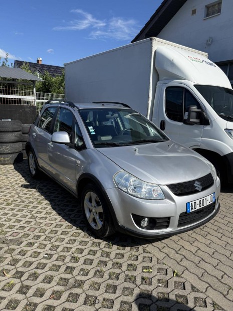 Suzuki SX4 1.6 DDiS GC AC