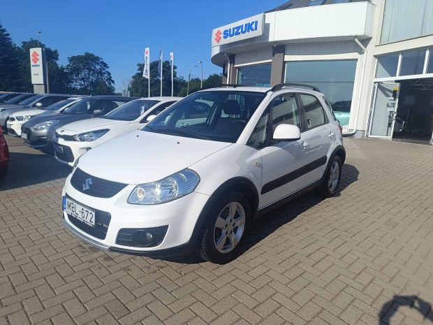 Suzuki SX4 1.6 GLX AC CD MP3 4WD