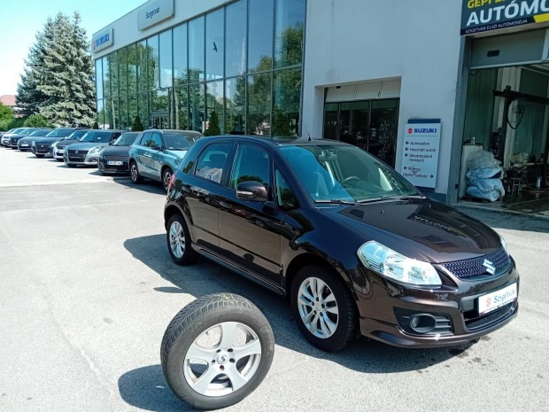 Suzuki SX4 1.6 GLX CD AC f-s garancival Szig...