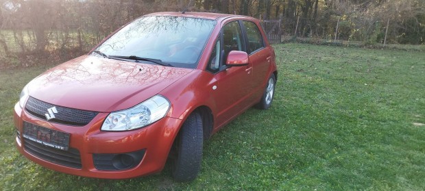 Suzuki SX4 1.6 benzines elad.