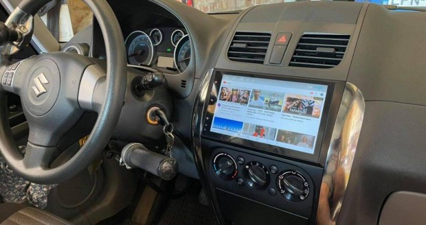 Suzuki SX4 Carplay Multimédia Android GPS Rádió Tolatókamerával