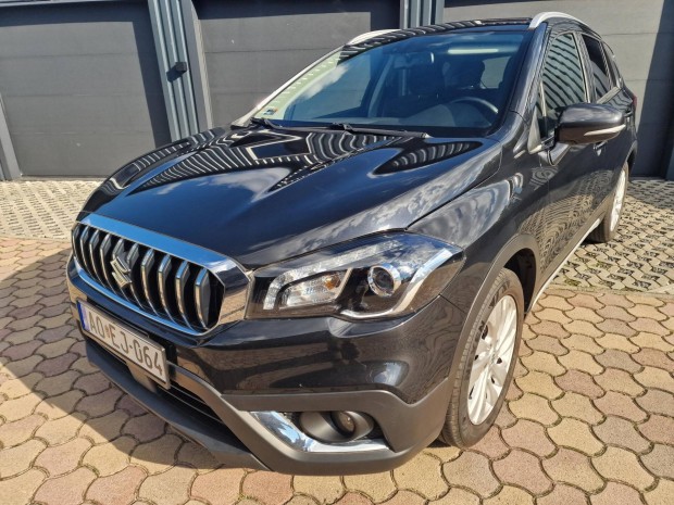 Suzuki SX4 S-Cross 1.0T GL+ Szép Állapot. Alacs...