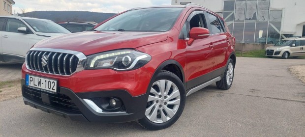 Suzuki SX4 S-Cross 1.4T GL+ 85 000 Km. gyári fé...