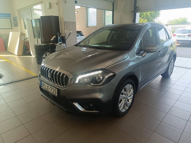 Suzuki SX4 S-Cross 1.4T GL+