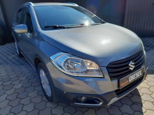 Suzuki SX4 S-Cross 1.6 DDiS GLX 4WD 1 Év Garanc...
