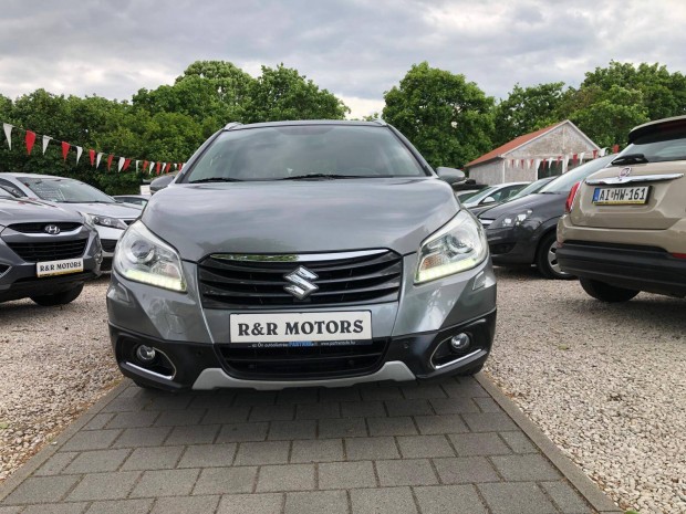 Suzuki SX4 S-Cross 1.6 GLX 4WD CVT napfénytető...