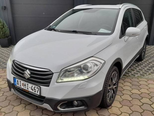 Suzuki SX4 S-Cross 1.6 GLX 4WD CVT napfnytet...