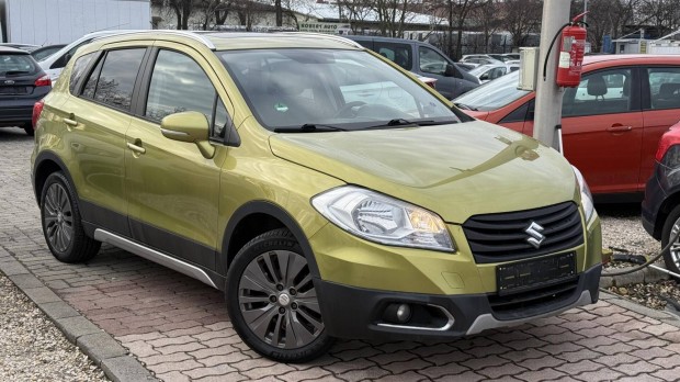 Suzuki SX4 S-Cross 1.6 GLX napf�nytet�, Eass �l...