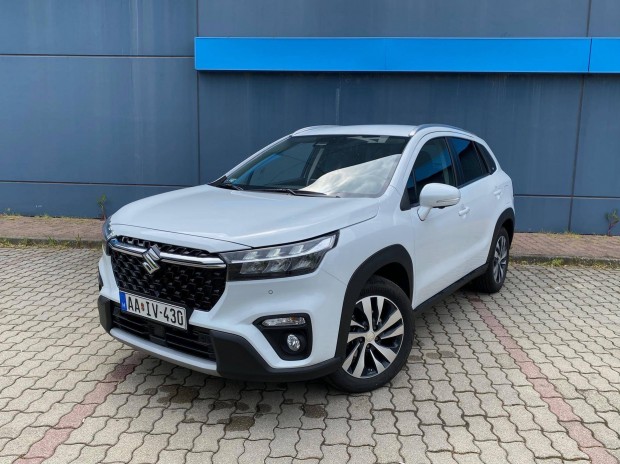 Suzuki SX4 S-Cross GLX. Magyarországi. Első Tul...