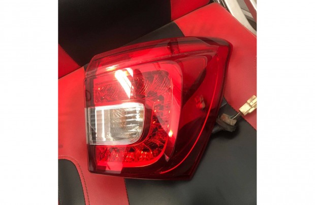 Suzuki SX4 S-Cross jobb hátsó külső lámpa (komplett)