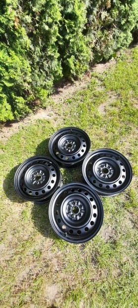 Suzuki SX4 Swift 1600 Sport Lemezfelni Acélfelni Felni 15