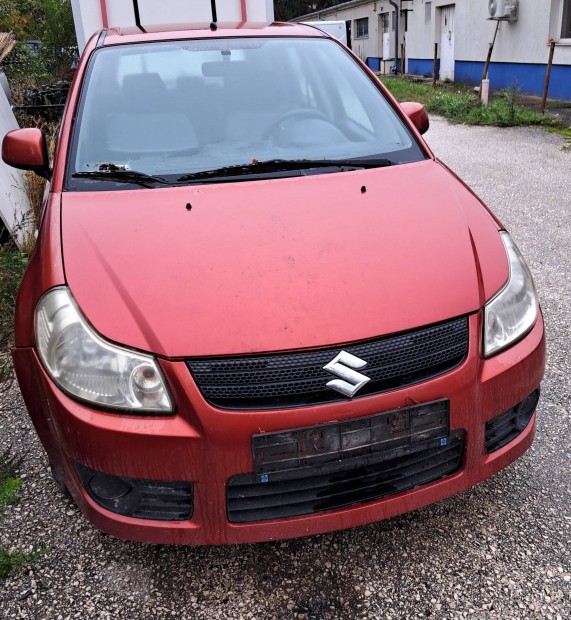 Suzuki SX4 benzines bontott alkatrszek