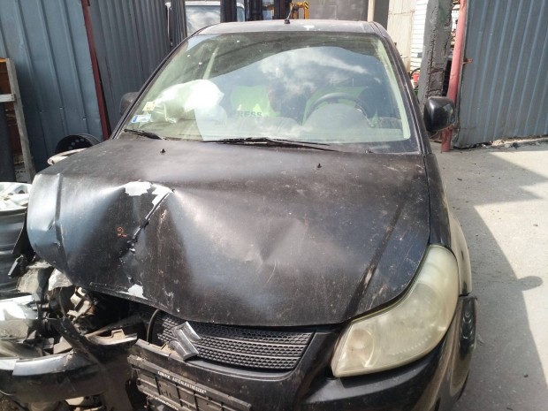 Suzuki SX4 bontás, fényszóró, lámpa, ködlámpa, hátsó lámpa