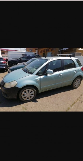 Suzuki SX4 bontott alkatrszek
