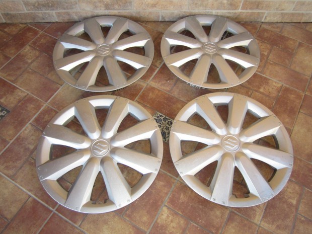 Suzuki SX4 gyári dísztárcsa szett 16"