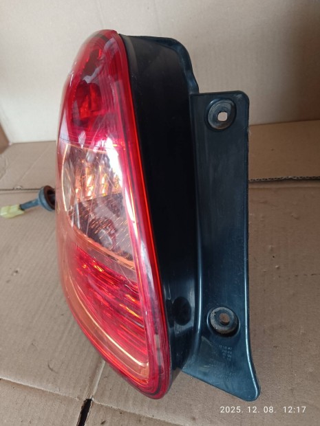 Suzuki SX4 h�ts� l�mpa 