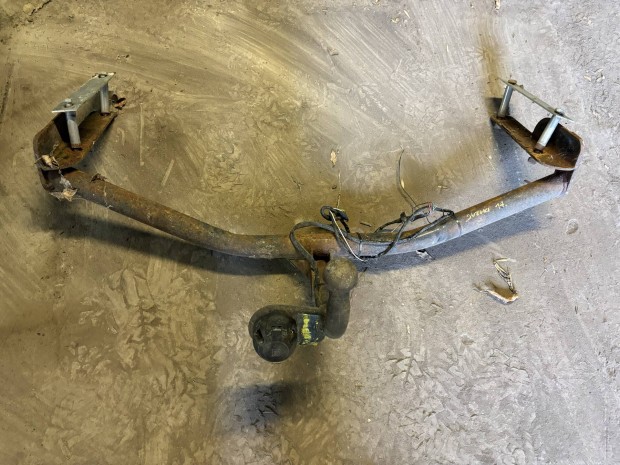 Suzuki SX4 von�horog 