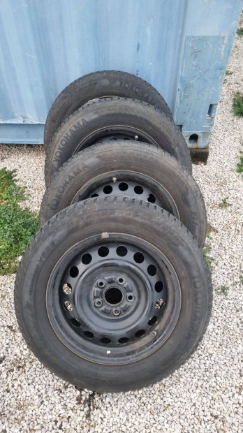 Suzuki S-Cross SX4 Vitara tli kerk garnitra felni gumi Tpms