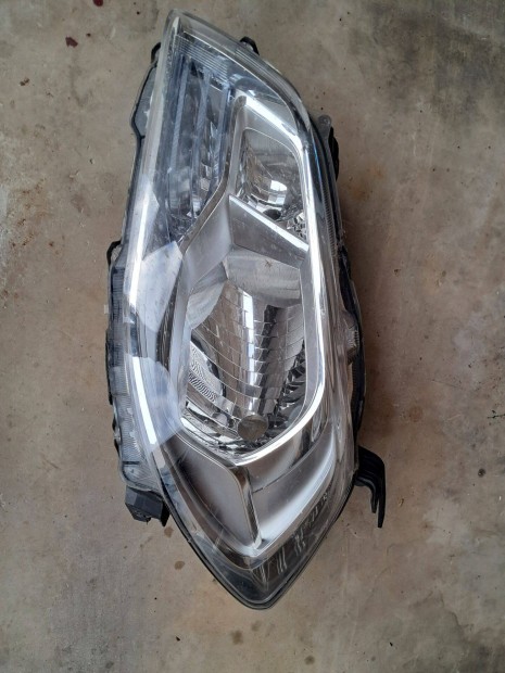 Suzuki S-Cross bal els lmpa