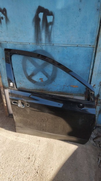 Suzuki S-cross jobb els ajt