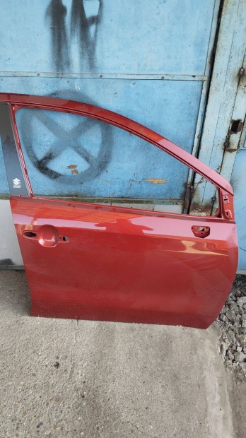 Suzuki S-cross jobb első ajtó