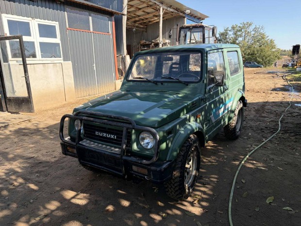 Suzuki Samurai 1,3