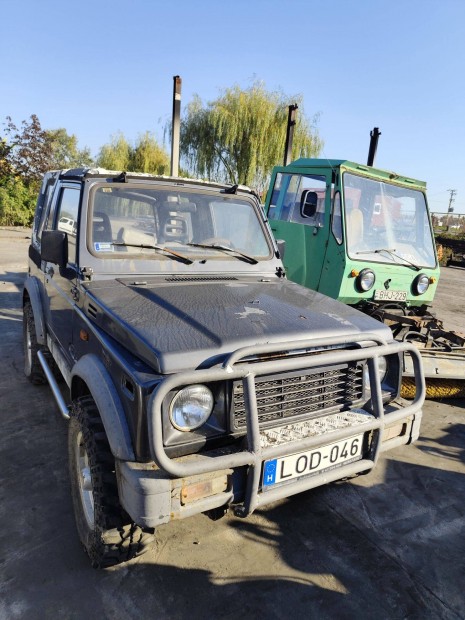 Suzuki Samurai