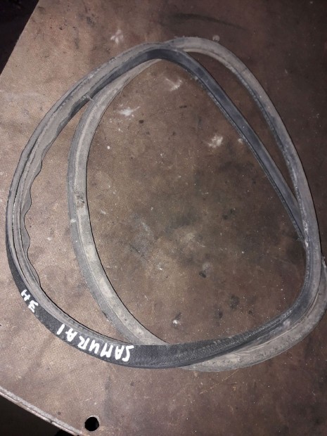 Suzuki Samurai Jobb H�ts� Ablak Gumik�der