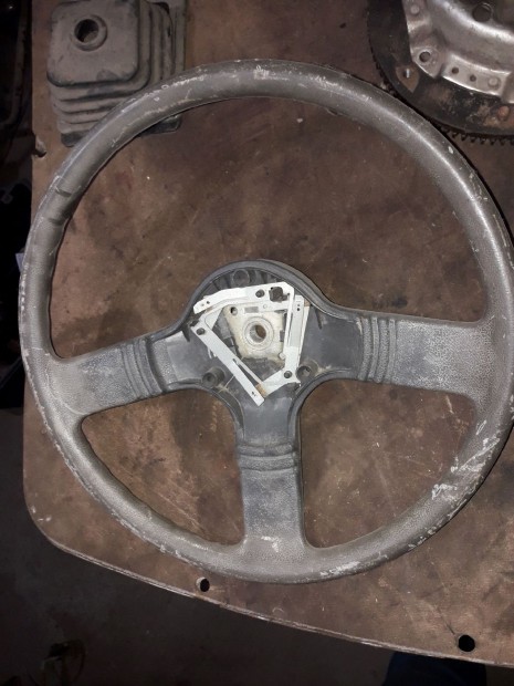 Suzuki Samurai Korm�nyker�k