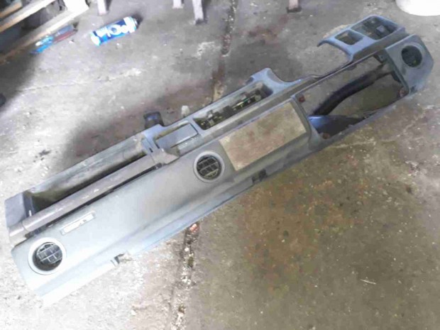 Suzuki Samurai SJ413 M�szerfal H�j