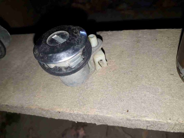 Suzuki Samurai SJ413 Z�rbet�t